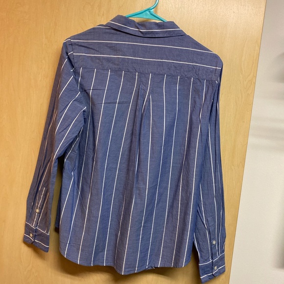 Button down shirt - Picture 3 of 3